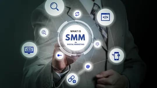 SMM menejer kerak