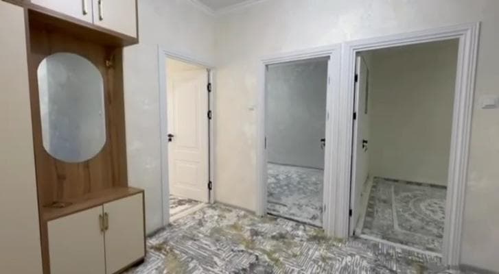 Trikatajniy fabrika kirpichniy dom 1xonali kvartira sotiladi