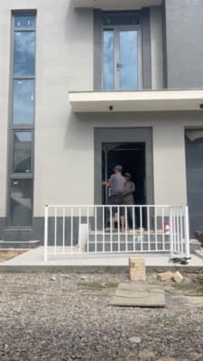 Темирдан кириш Эшик Ишлаб чикарамиз адрес Сергили 949470405