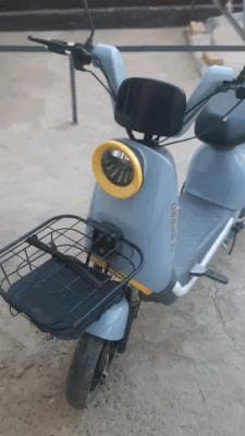 скутер сотилади